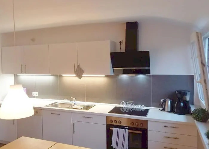 Апартаменты Gaestehaus - Dachgeschoss *